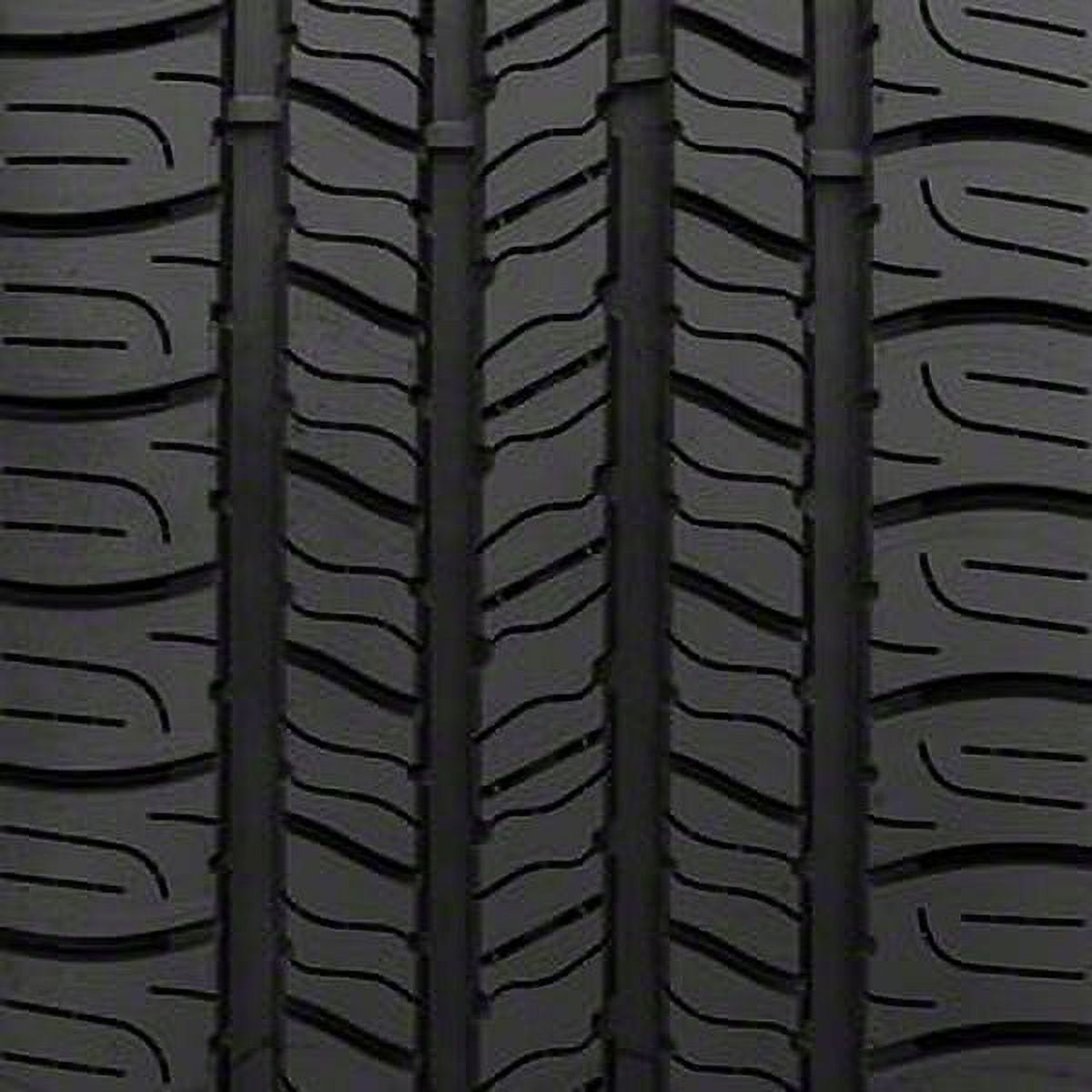 Goodyear Assurance All-Season 235/65R17 104T All- Season Tire