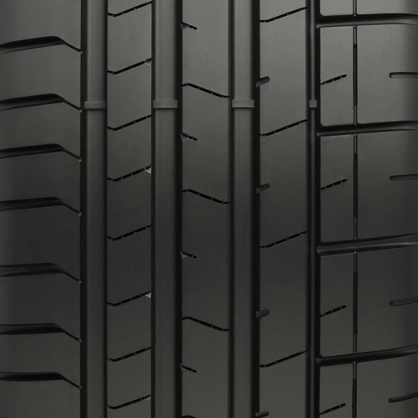 Pirelli P Zero (PZ4-Sport) 255/55R19 107W Passenger Tire