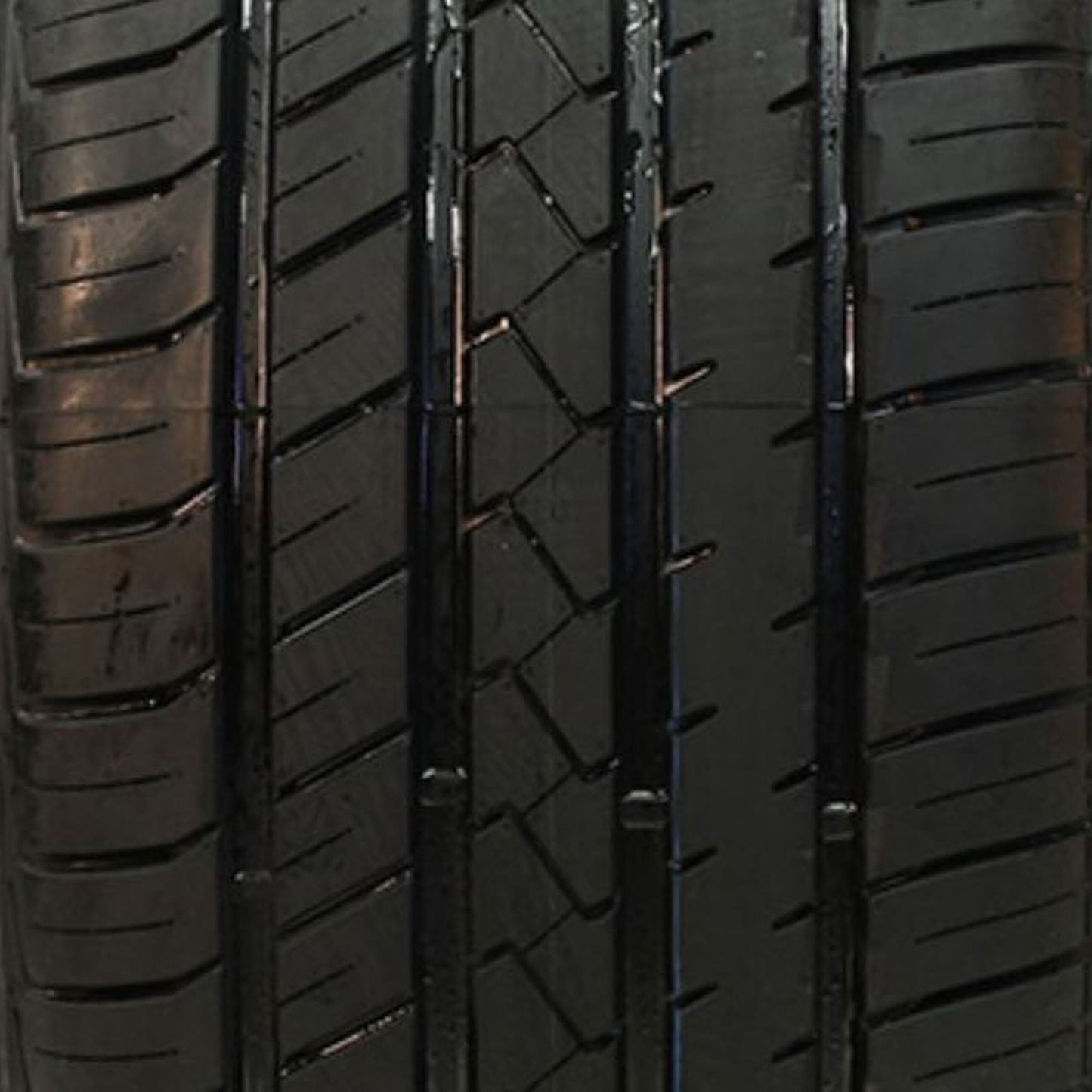 Lionhart LH-Five UHP All Season 245/35ZR20 95W XL Passenger Tire